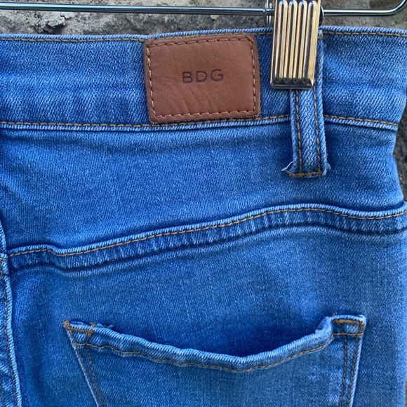 NWOT Urban Outfitters BDG High Rise Blue Jeans - Picture 5 of 8
